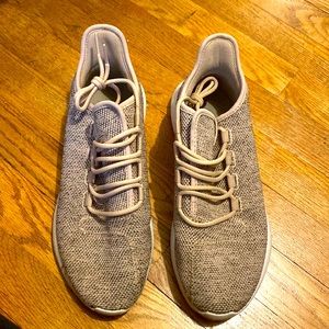 Adidas Tubular Sneaker